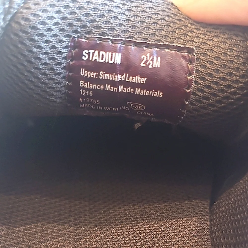 Deer Stags Stadium Dress Loafer Flex Sport Slip On Traction Faux Leather NWT